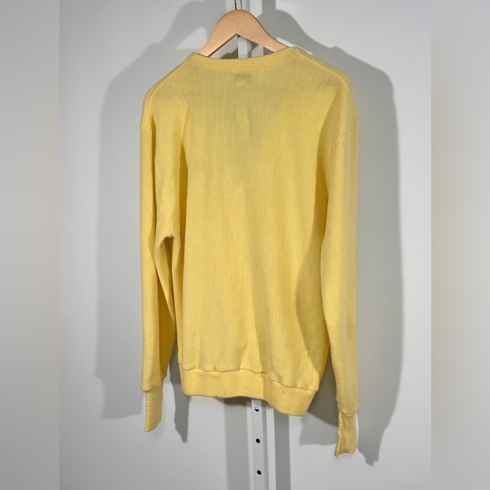 IZOD yellow cardigan XL – preppy crest knit, academia vintage, soft pastel - Picture 5 of 7